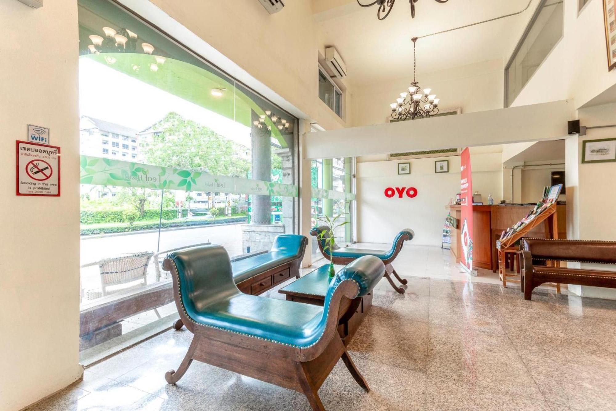 Oyo 928 Leaf Hostel Chiang Mai Exterior photo